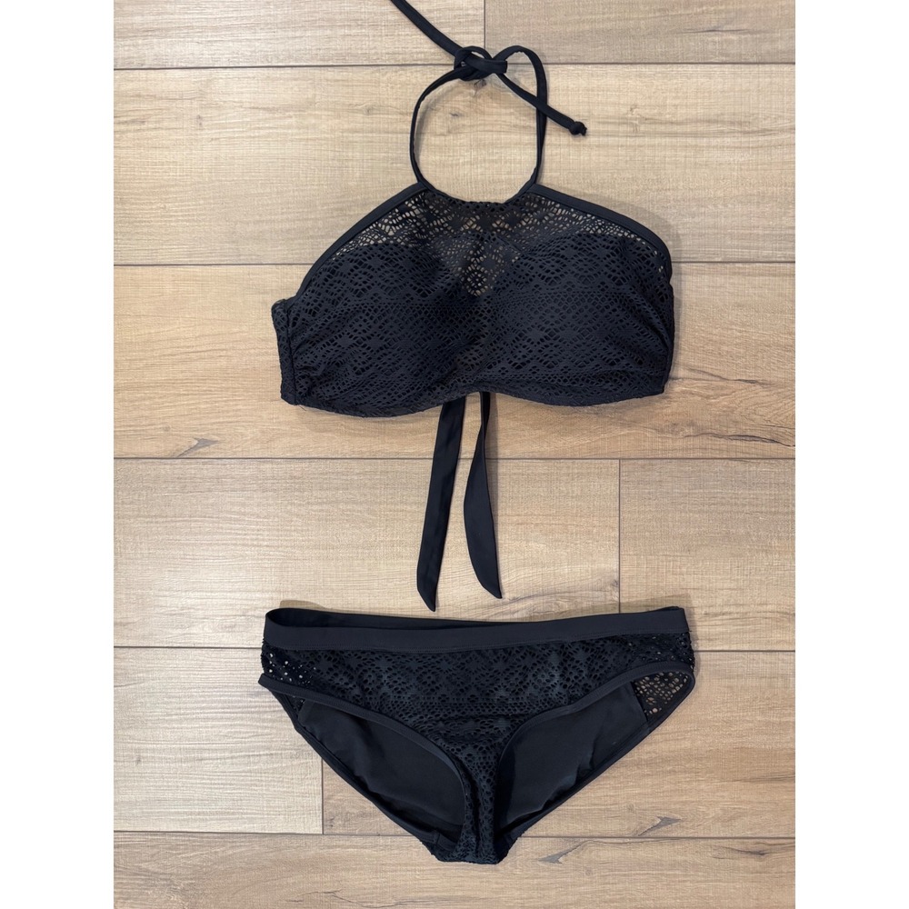 Venus Crochet Lace Bikini Set Women 32D/34C/36B Top‎ Size 6 Bottom Black Halter